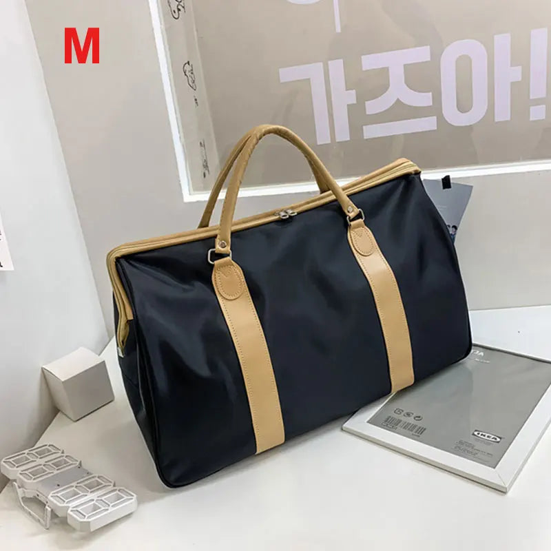 20-35l waterproof nylon travel gym shoulder duffel bag with large capacity - product image