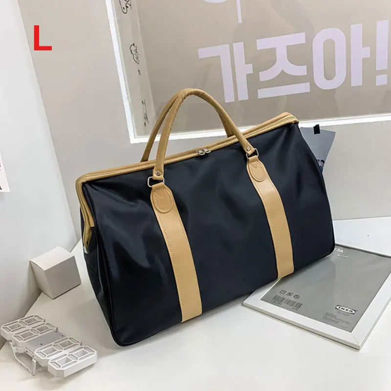 20-35l waterproof nylon travel gym shoulder duffel bag with large capacity - product image