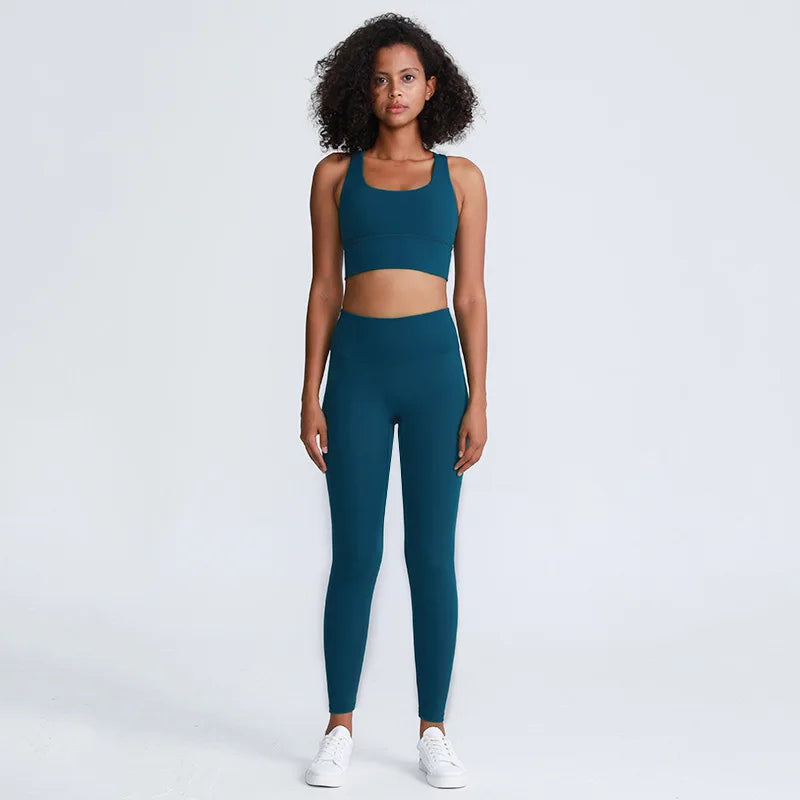 Sculpt peach cross strappy padded front twist yoga bra with quick dry nylon spandex - product image