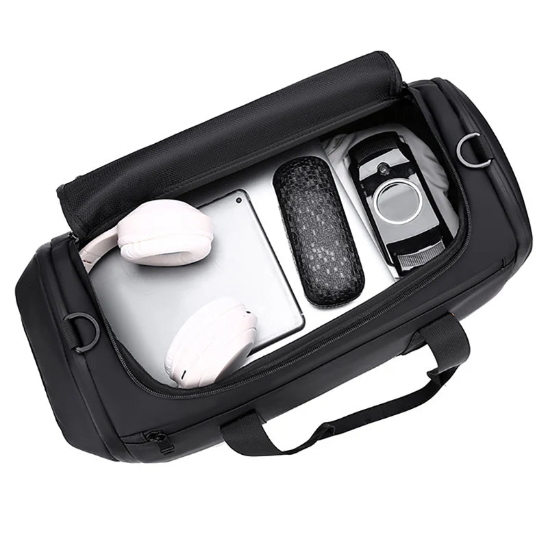 Gym duffel bag with shoe compartment, wet/dry separation and detachable shoulder strap - product image