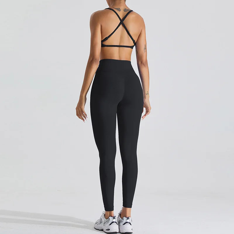 Nylon knit anti-pilling breathable quick dry women's seamless 2.0 cloud activewear set - product image
