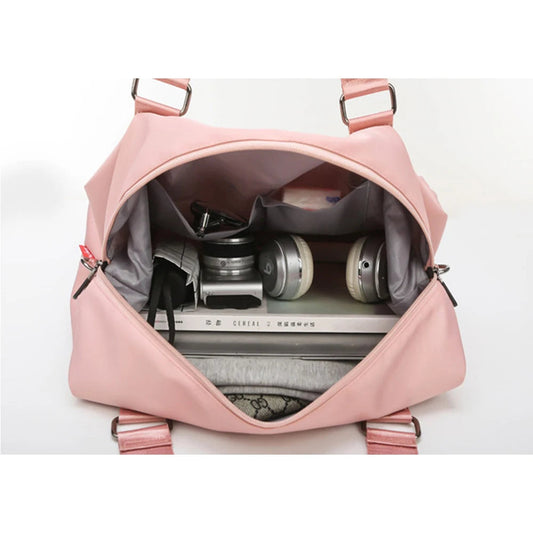 20-35l waterproof nylon outdoor foldable crossbody gym fitness bag - product image