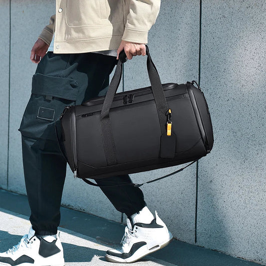 Gym duffel bag with shoe compartment, wet/dry separation and detachable shoulder strap - product image
