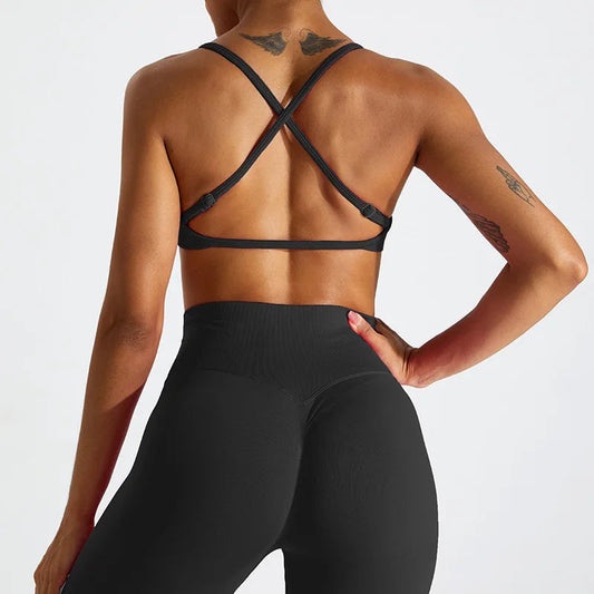 Seamless adjustable strap gym fitness bras cross back sports bras - product image