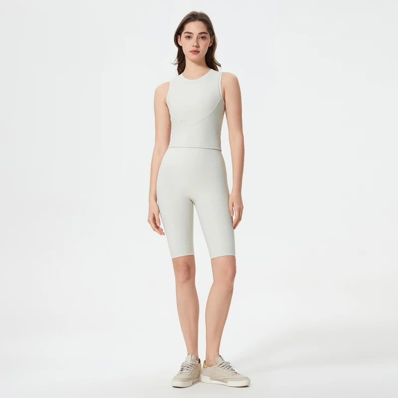 Slim fit o neck ribbed knit nylon sleeveless yoga vest - product image