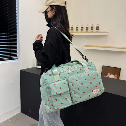Sports duffel bag with shoe compartment, wet/dry separation and removable shoulder strap - product image